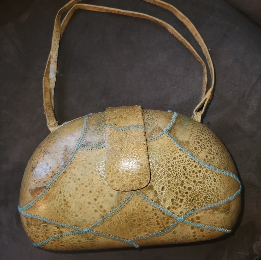 Hardcase leather purse